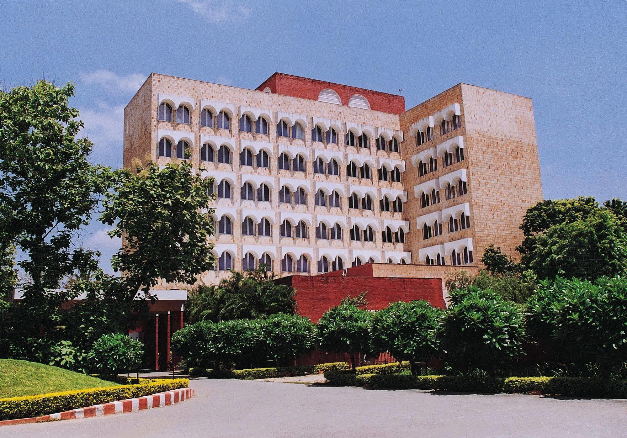 Taj Ganges Varanasi Exterior foto